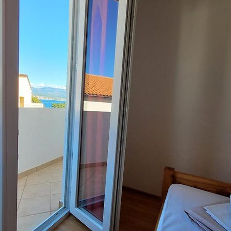Apartments Adriana Omišalj Kültér fotó